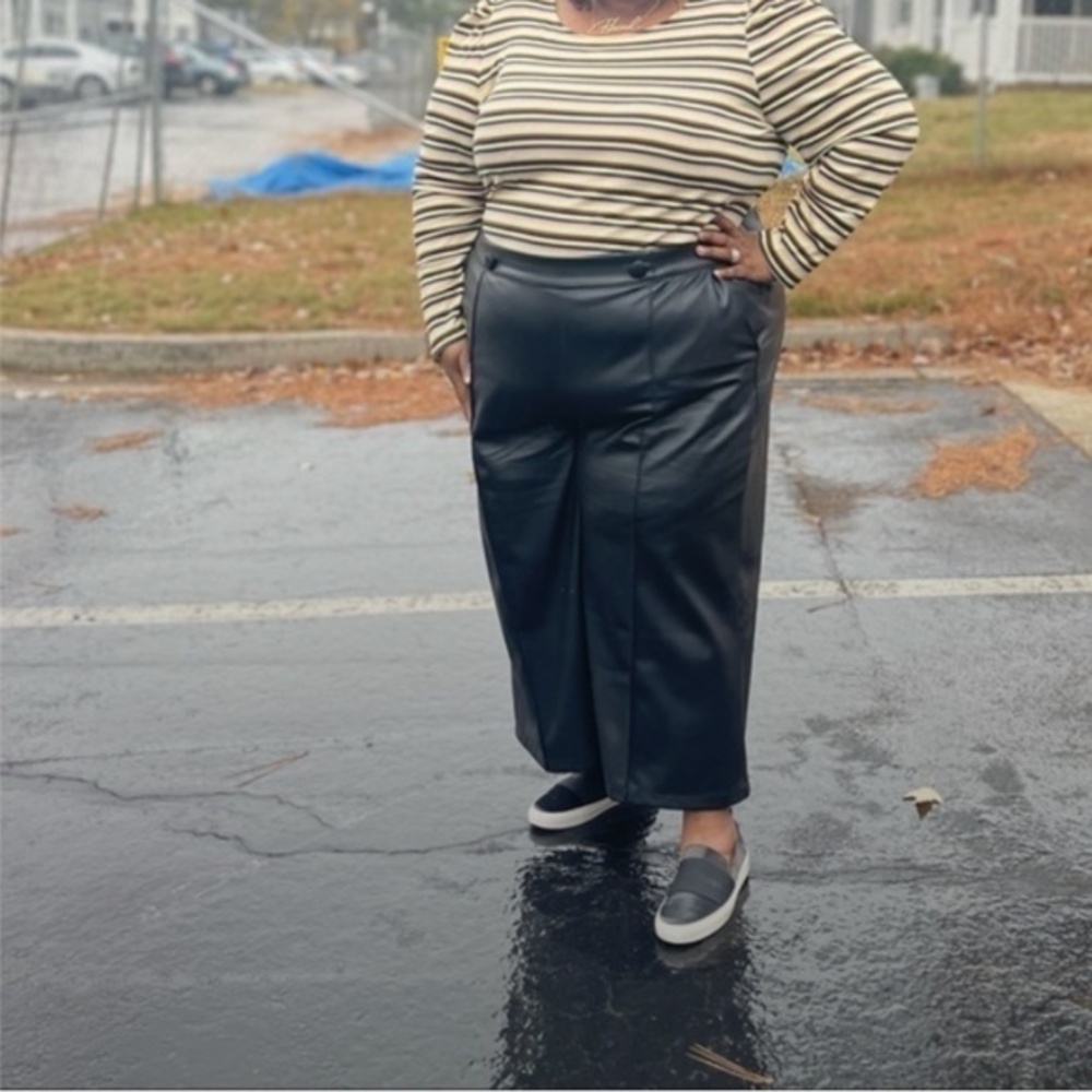 Lane Bryant Vegan Leather Gaucho Pants Women Plus Size 26